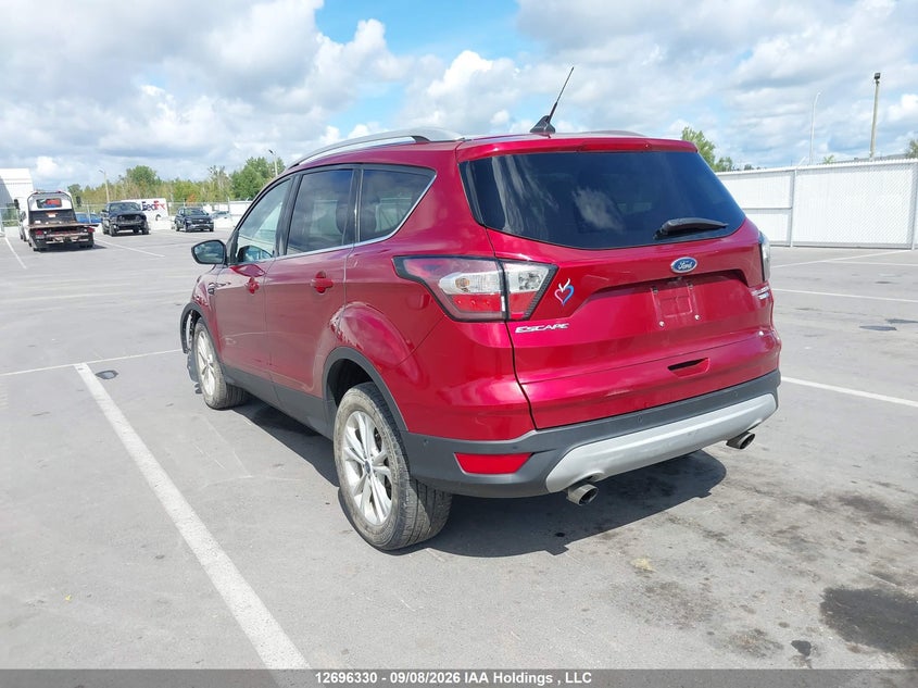 Vin: 1fmcu9j97jud44921, lot: 3101476, ford escape titanium 20183