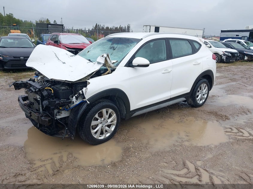2019 Hyundai Tucson, Front, IAAI, VIN KM8J33A44KU856598 — photo 2