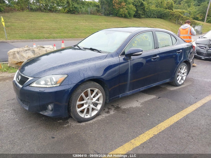 2011 Lexus IS, Charity, IAAI, VIN JTHCE5C23B5001060 — photo 2