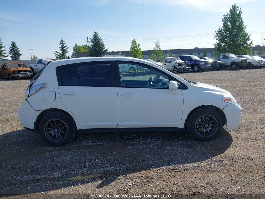 2012 NISSAN VERSA HATCHBACK 1.8L I-4 DOHC, VVT, REGULAR , 122HP