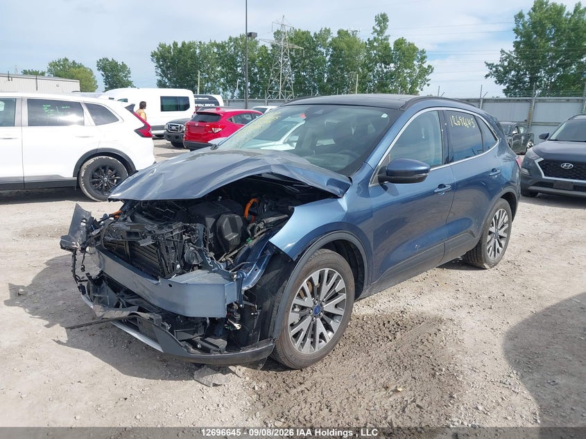 Vin: 1fmcu9dz3lub36405, lot: 3101798, ford escape titanium 20202