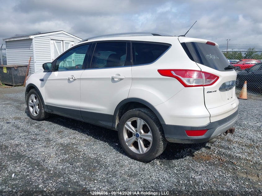 Vin: 1fmcu9j98fuc15416, lot: 3101809, ford escape titanium 20153