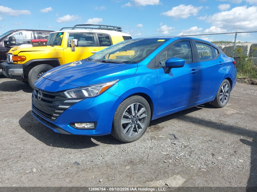 2023 Nissan Versa, Right Side, IAAI, VIN 3N1CN8EV9PL814178 — photo 2