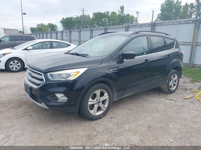 Vin: 1fmcu0g93huc68580, lot: 3102020, ford escape se 20172
