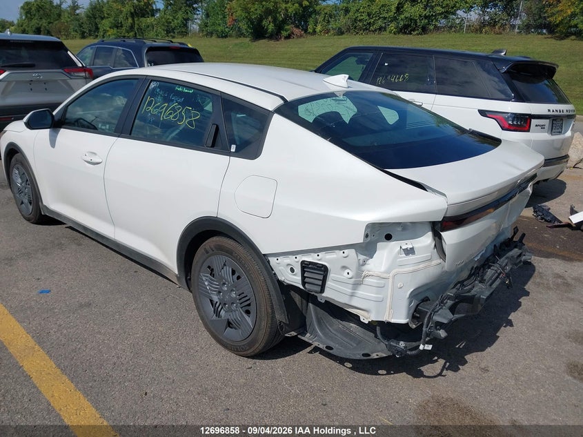 Vin: 3kpft4de1te282398, lot: 3102023, kia k4 lx 20263