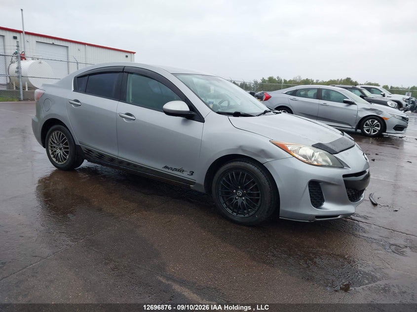 Vin: jm1bl1uf1d1801007, lot: 3102041, mazda mazda3 gx 2013 img_1