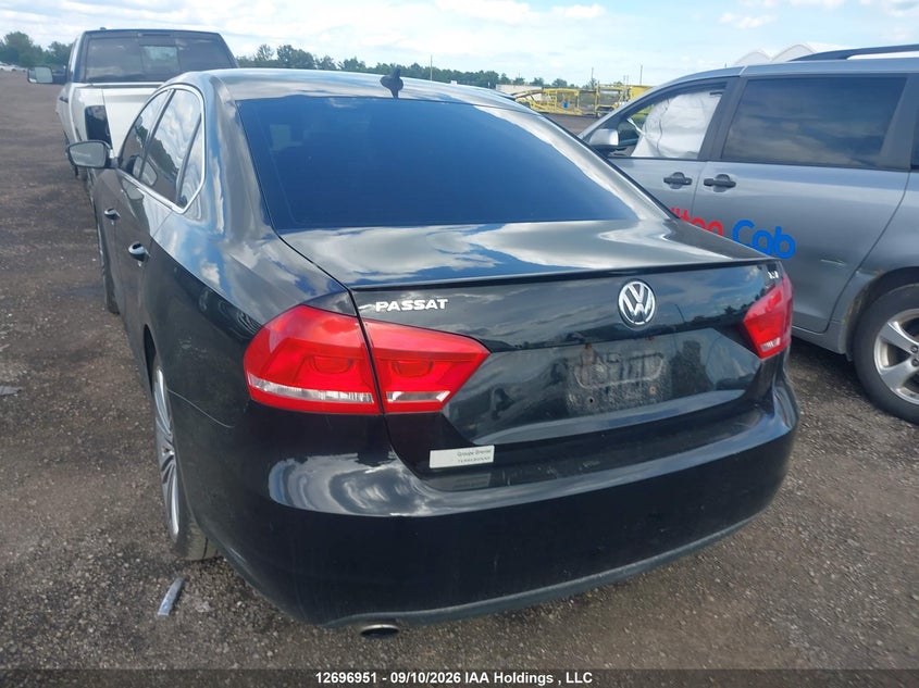 Vin: 1vwbs7a36fc040057, lot: 3102117, volkswagen passat 1.8 tsi comfortline 20153