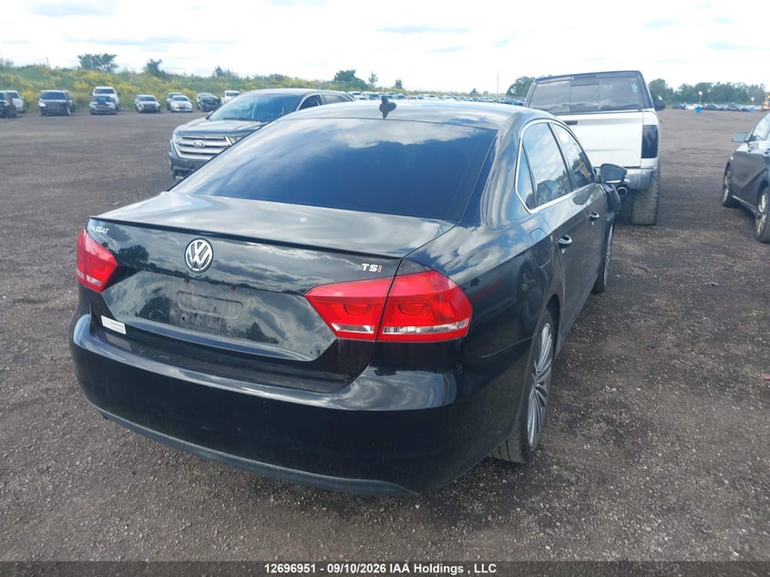 Vin: 1vwbs7a36fc040057, lot: 3102117, volkswagen passat 1.8 tsi comfortline 20154