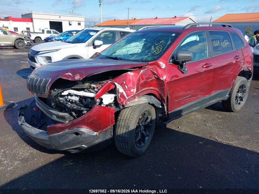 2019 Jeep Cherokee Trailhawk, Front, IAAI, VIN 1C4PJMBX4KD196419 — photo 2