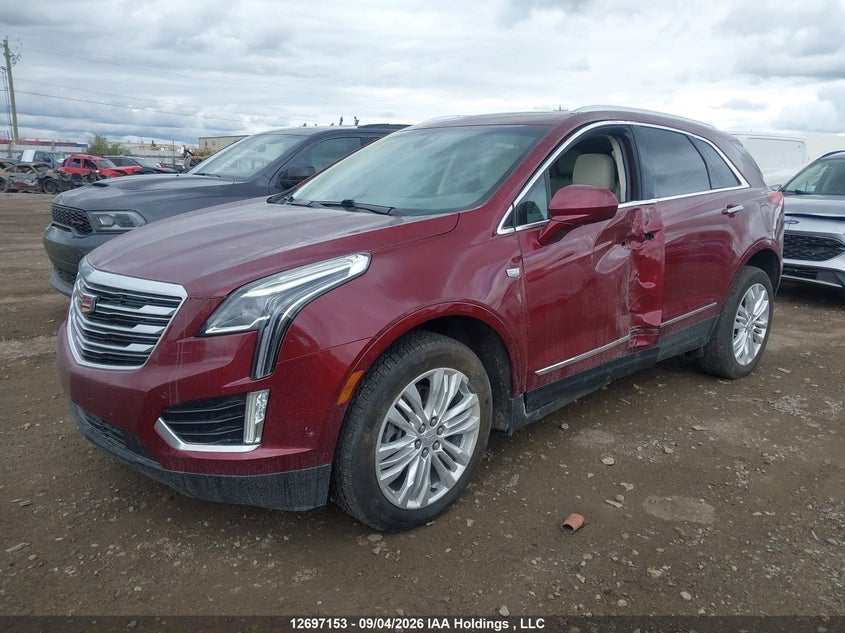 2017 Cadillac XT5, Left Side, IAAI, VIN 1GYKNERS5HZ302400 — photo 2