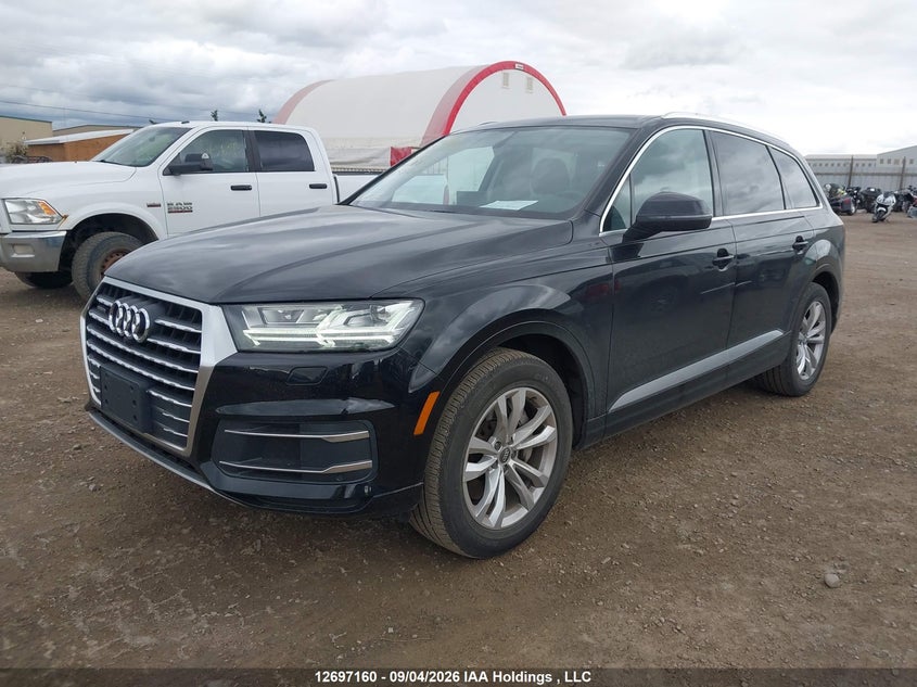 2017 Audi Q7, По кругу, IAAI, VIN WA1LHAF78HD047453 — фото 2