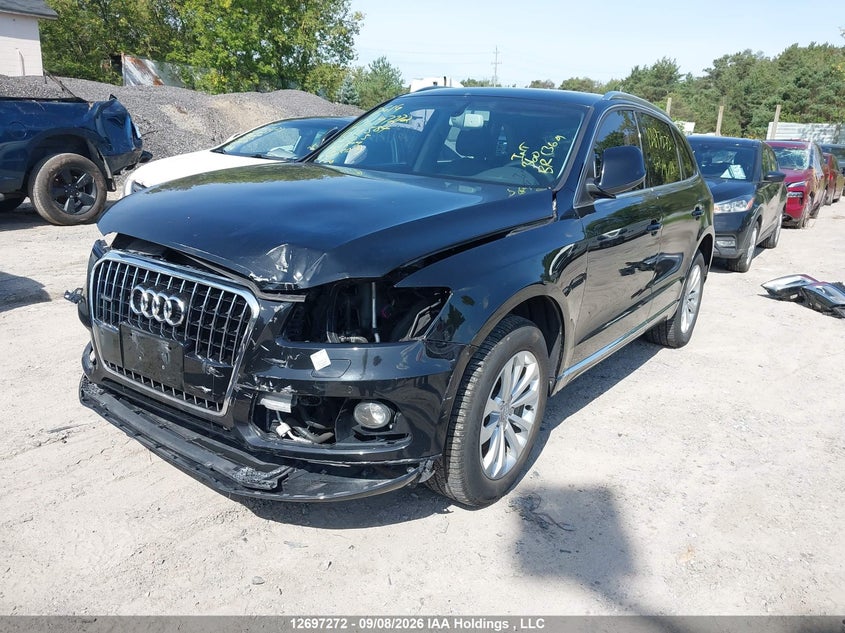 2014 Audi Q5 Premium Plus, Front, IAAI, VIN WA1LGCFP3EA011584 — photo 2