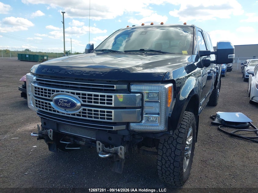 2018 Ford F350, Лівий бік, IAAI, VIN 1FT8W3BT1JEB61780 — фото 2
