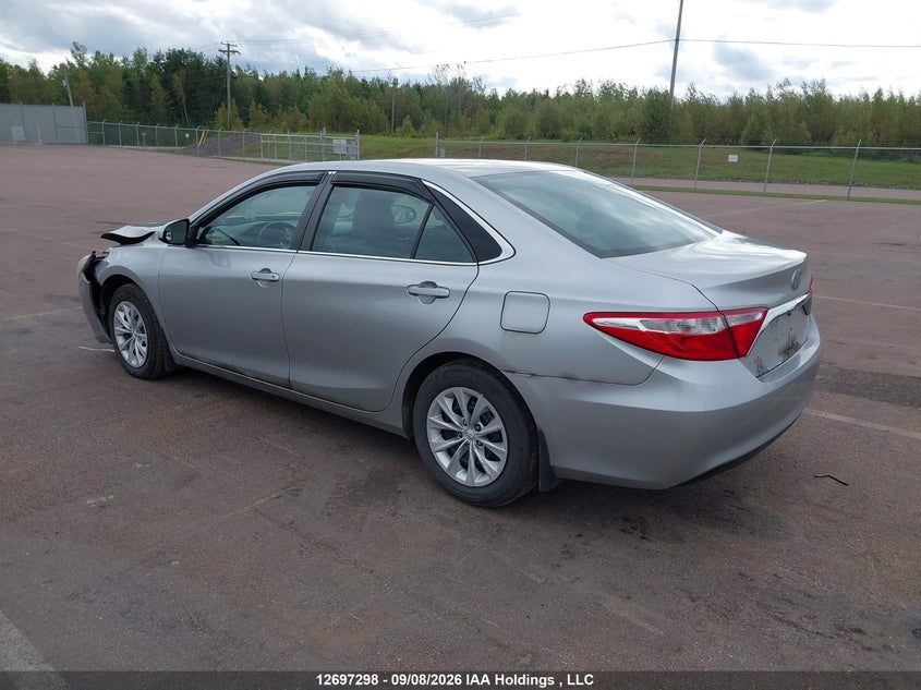 Vin: 4t1bf1fk0fu943766, lot: 3102507, toyota camry le/xle/se/xse 20153