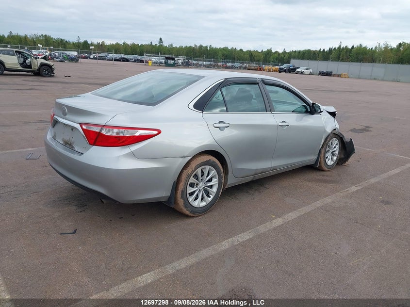Vin: 4t1bf1fk0fu943766, lot: 3102507, toyota camry le/xle/se/xse 20154