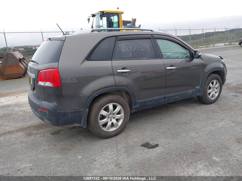 Vin: 5xyktca62dg371066, lot: 3102541, kia sorento lx 20134