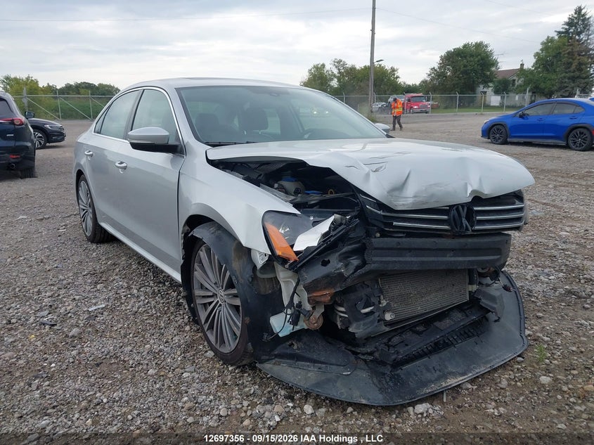 Vin: 1vwbs7a3xfc017445, lot: 3102565, volkswagen passat se 2015 img_1
