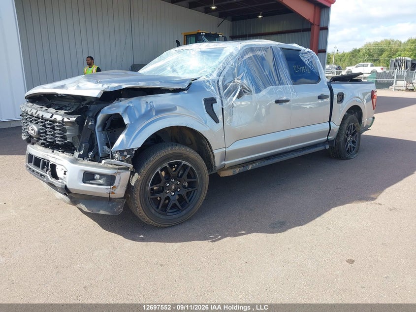 2025 Ford F-150 Stx, Front, IAAI, VIN 1FTEW2LP0SKF35961 — photo 2