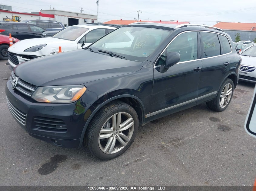 Vin: wvgep9bp4ed012633, lot: 3103687, volkswagen touareg 20142