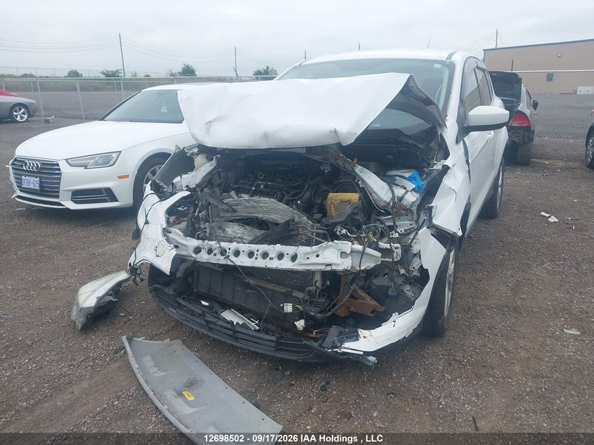 Vin: 1fmcu9gd6hua84663, lot: 3103743, ford escape se 20172