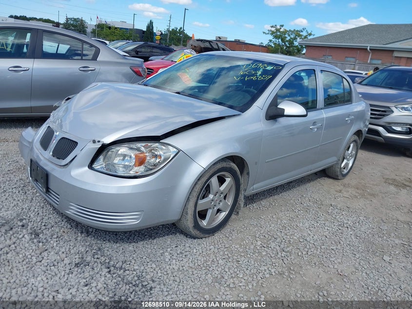 2010 Pontiac G5, Front, IAAI, VIN 1G2AD5F53A7108859 — photo 2