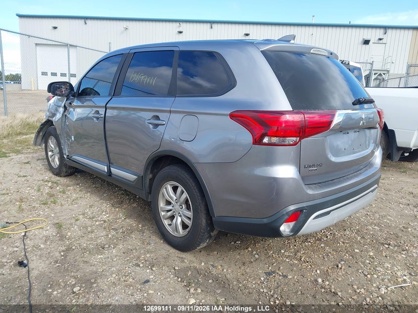 Vin: ja4az2a31kz609296, lot: 3104360, mitsubishi outlander es 20193