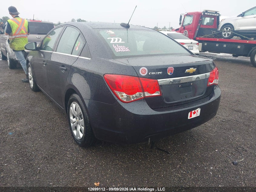 Vin: 1g1pc5sb5f7124128, lot: 3104361, chevrolet cruze 20153