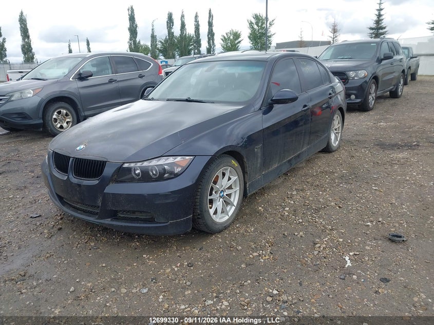 2007 BMW 3er, Благотворительность, IAAI, VIN WBAVH13507KR82507 — фото 2