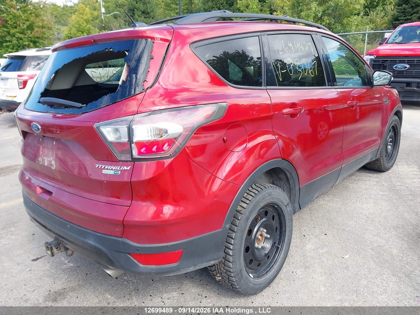 Vin: 1fmcu9j9xhub31567, lot: 3104739, ford escape titanium 20174