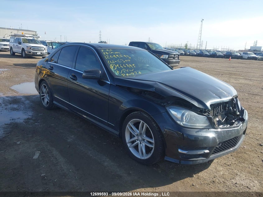 2014 Mercedes-Benz C 300 4Matic, Front, IAAI, VIN WDDGF8AB1EA966795
