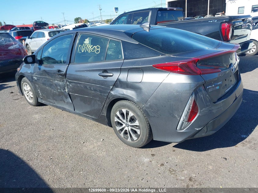 Vin: jtdkamfp3n3205366, lot: 3104908, toyota prius prime 20223