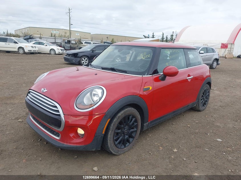 2016 MINI Hatch, Right Side, IAAI, VIN WMWXP5C58G2D13973 — photo 2