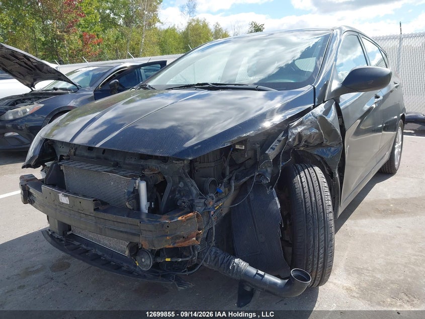 Vin: kmhct5ae5hu369643, lot: 3105214, hyundai accent 20172