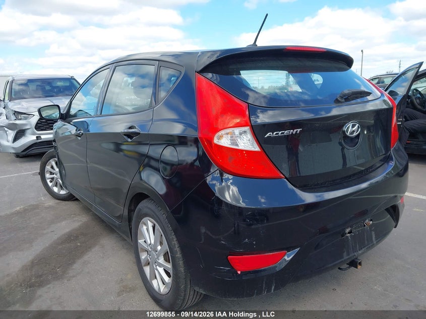 Vin: kmhct5ae5hu369643, lot: 3105214, hyundai accent 20173