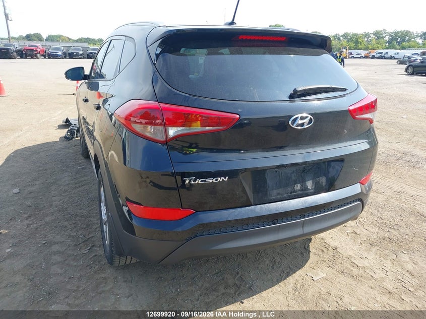 Vin: km8j33a45hu520354, lot: 3105279, hyundai tucson limited/sport and eco/se 20173