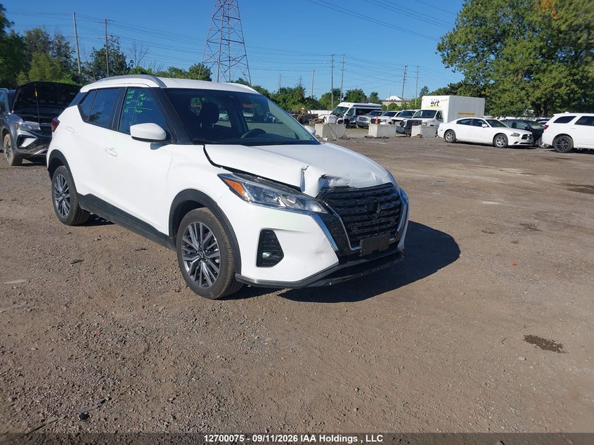 2025 Nissan Kicks Play Sv, Front, IAAI, VIN 3N1CP5CV0SL509348
