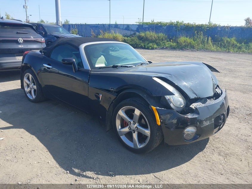 2006 Pontiac Solstice, Удар спереди, IAAI, VIN 1G2MB33B56Y105805