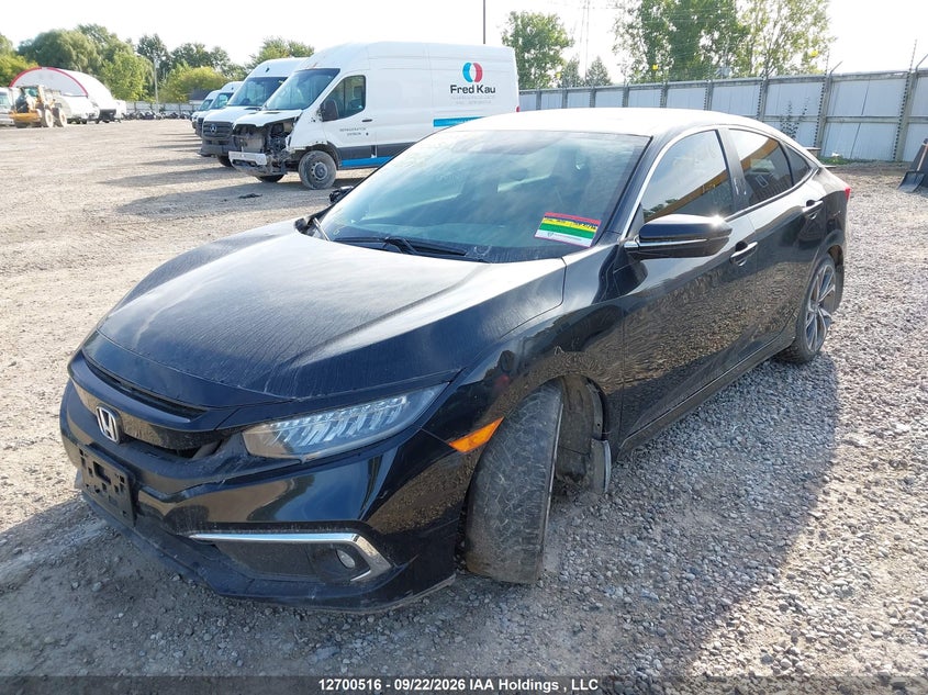 Vin: 2hgfc1f9xkh105819, lot: 3105925, honda civic touring 20192