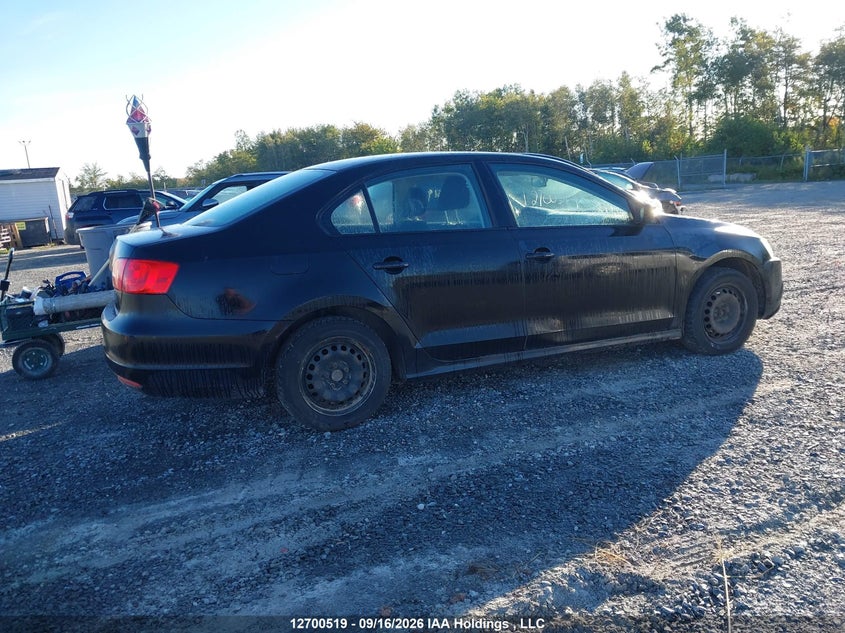 Vin: 3vw1k7aj5dm284028, lot: 3105928, volkswagen jetta 2.0l trendline/2.0l trendline+ 20134
