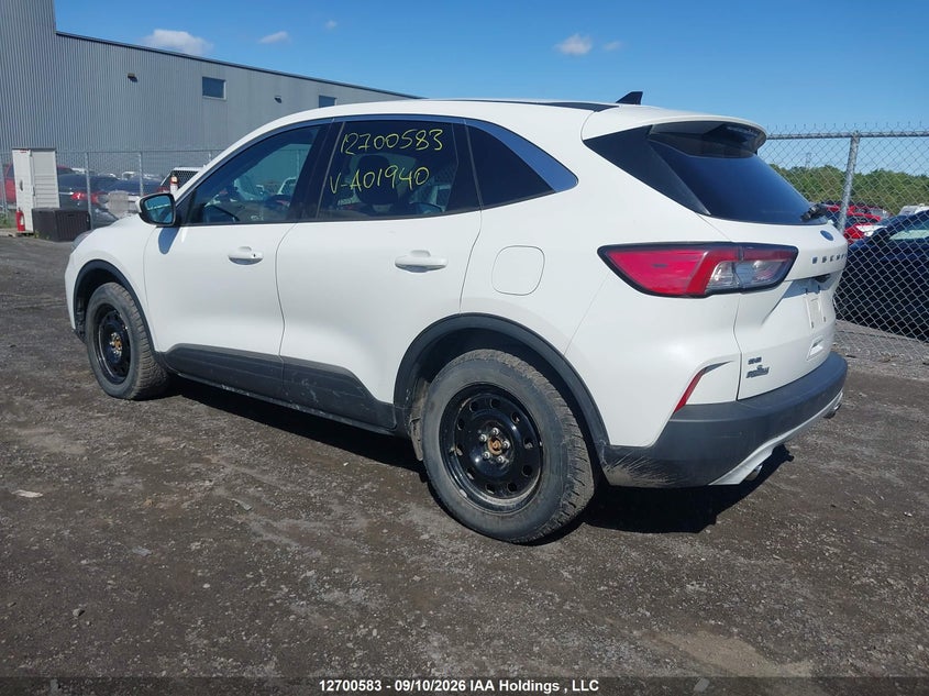 Vin: 1fmcu9g66lua01940, lot: 3105993, ford escape se 20203