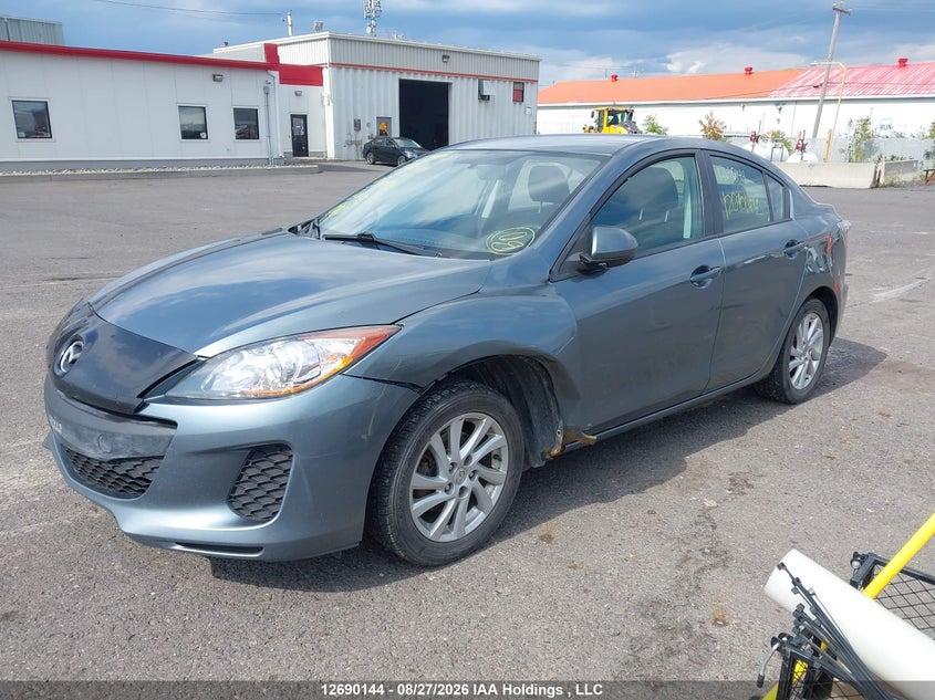 Vin: jm1bl1uf8c1549738, lot: 3106092, mazda mazda3 gx 20122