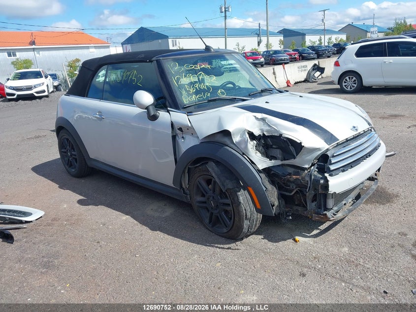 2013 Mini Convertible Cooper, Удар спереди, IAAI, VIN WMWZN3C55DT569445