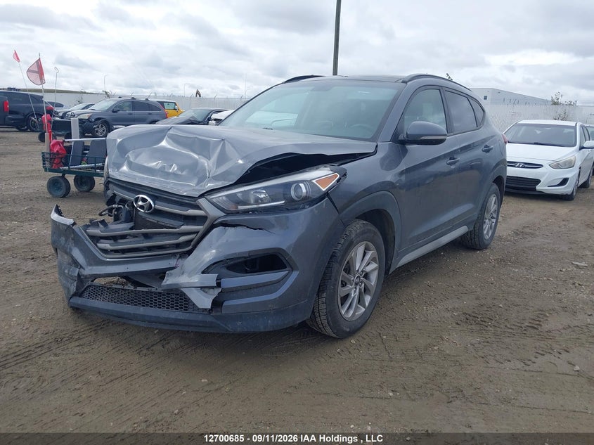 Vin: km8j3ca42hu449940, lot: 3106145, hyundai tucson limited/sport and eco/se 20172