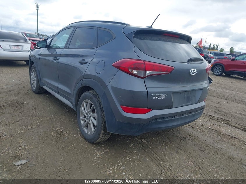Vin: km8j3ca42hu449940, lot: 3106145, hyundai tucson limited/sport and eco/se 20173