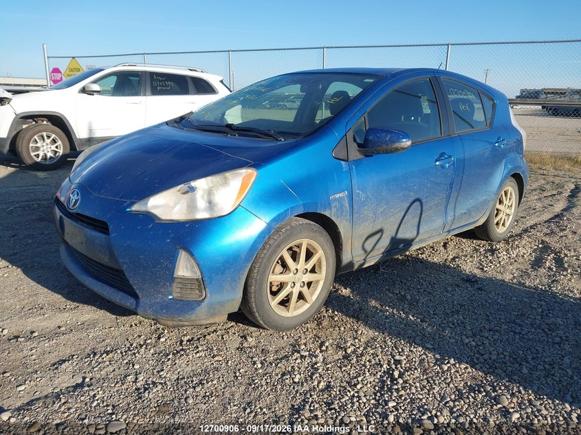 2012 Toyota Prius C, Град, IAAI, VIN JTDKDTB33C1523470 — фото 2