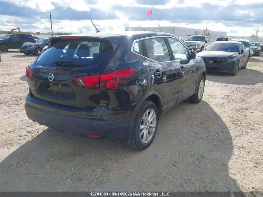 Vin: jn1bj1cp2jw108884, lot: 3106498, nissan qashqai s/sv 20184