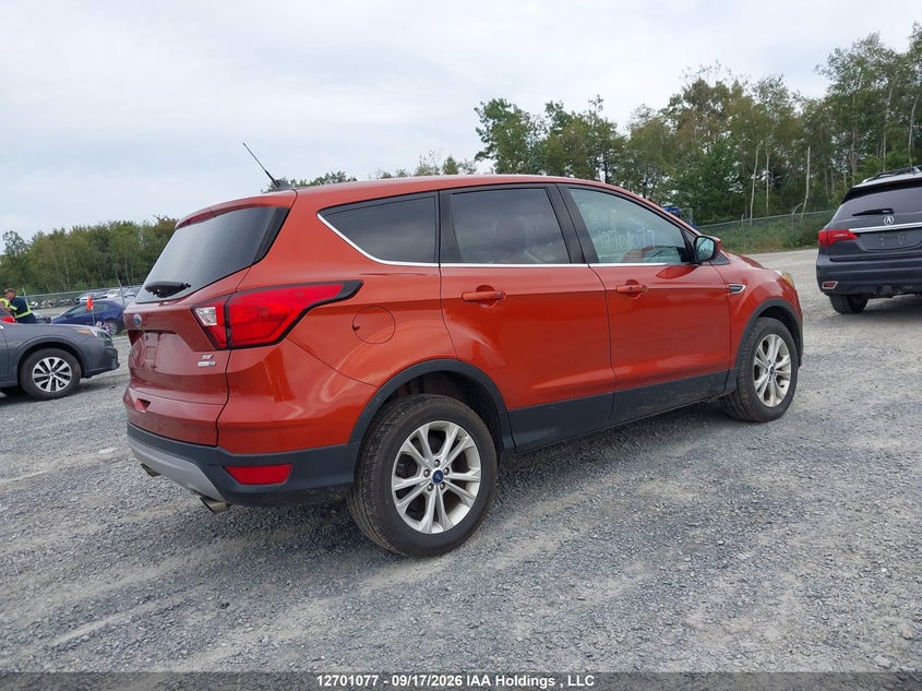 Vin: 1fmcu9gd9kub12589, lot: 3106572, ford escape se 20194