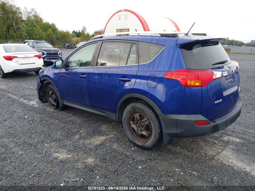 Vin: 2t3bfrev4fw271051, lot: 3106733, toyota rav4 le 20153