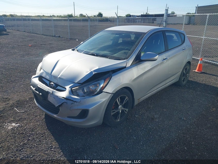 2012 Hyundai Accent Gls/Gs, Front, IAAI, VIN KMHCT5AE9CU000700 — photo 2