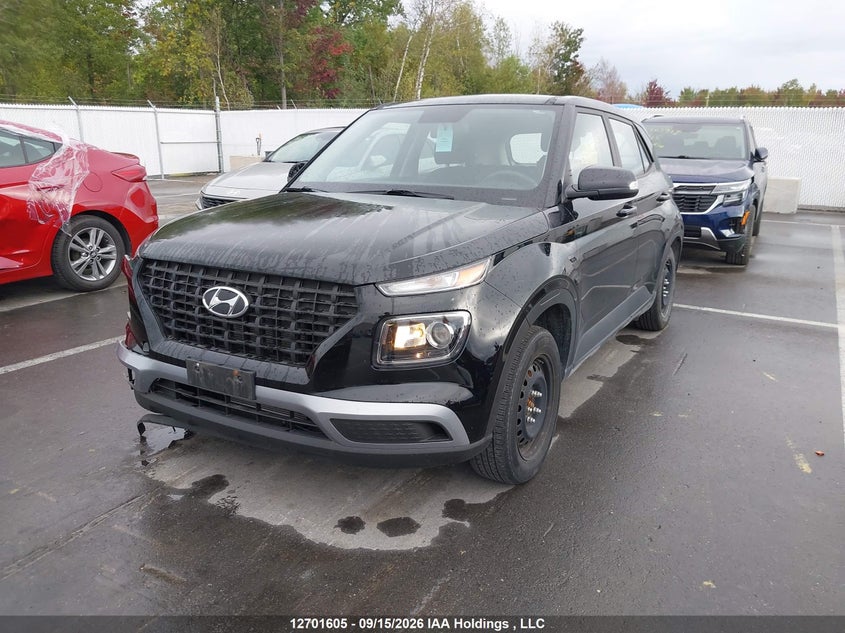 2022 Hyundai Venue, Front, IAAI, VIN KMHRB8A39NU179238 — photo 2